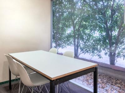 港区南青山のオフィス物件（乃木坂駅徒歩1分）