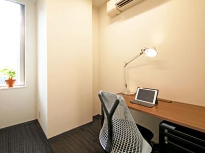 港区新橋の1名用オフィス物件（内幸町駅徒歩2分、10坪未満）