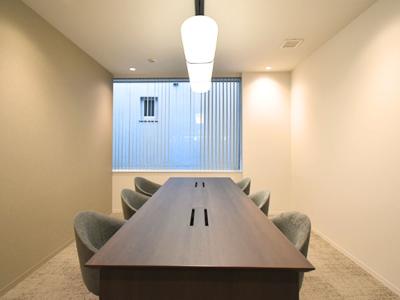 新宿区市谷本村町のセットアップオフィス物件（市ヶ谷駅徒歩5分、約170坪）