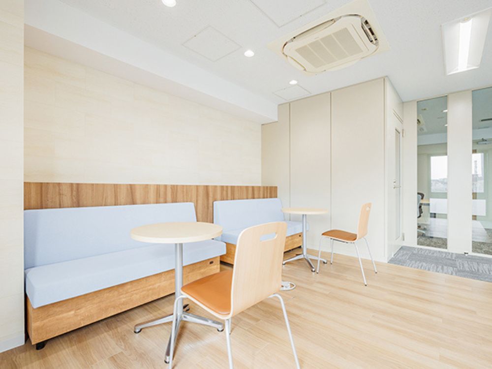 千代田区鍛冶町のセットアップオフィス物件（神田駅徒歩1分、約30坪）