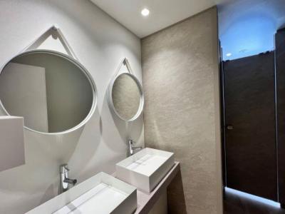 千代田区九段南のセットアップオフィス物件（九段下駅徒歩7分、約60坪）