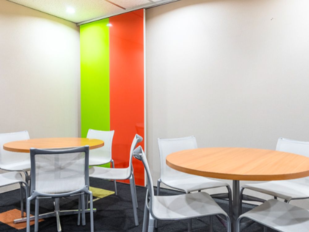 中央区日本橋のオフィス物件（日本橋駅徒歩1分）