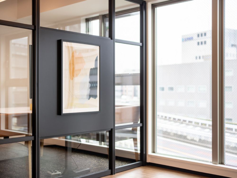 千代田区飯田橋のリバーサイドオフィス物件（飯田橋駅徒歩1分、約15坪）