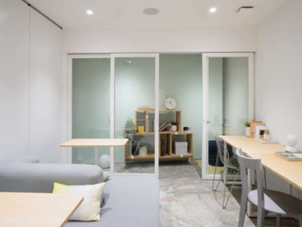 新宿区新宿の5名用オフィス物件（新宿三丁目駅徒歩1分、10坪未満）