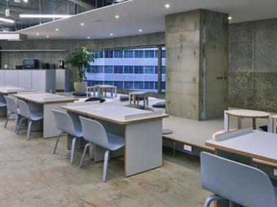 新宿区新宿の5名用オフィス物件(新宿三丁目駅徒歩1分、10坪未満)