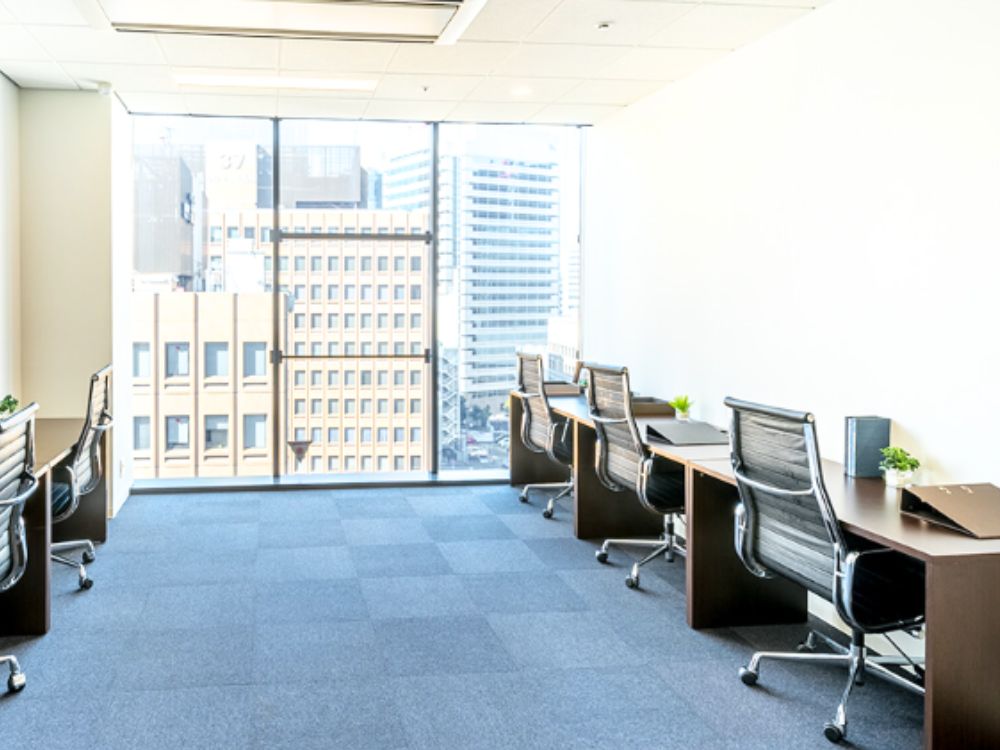港区虎ノ門の4-6名用オフィス物件（神谷町駅徒歩4分、10坪未満）