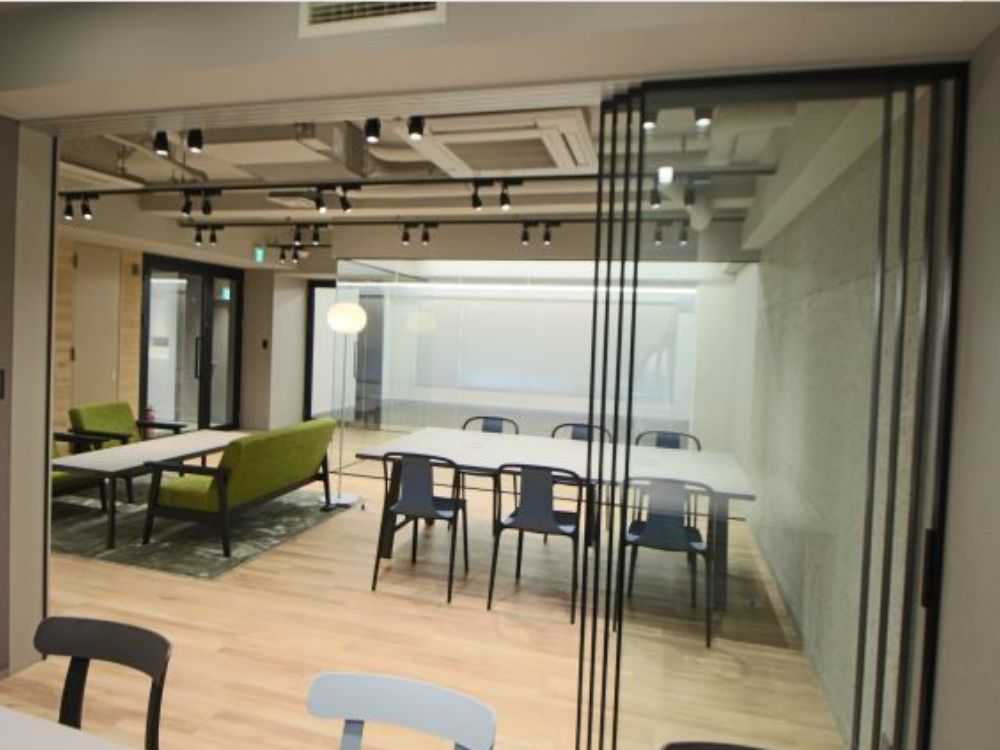 千代田区神田三崎町のリノベーションオフィス物件（水道橋駅徒歩1分、約35坪）