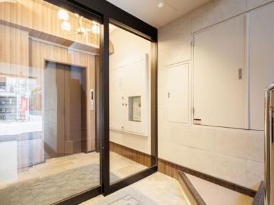 千代田区神田神保町のフルセットアップオフィス物件(神保町駅徒歩2分、約30坪)