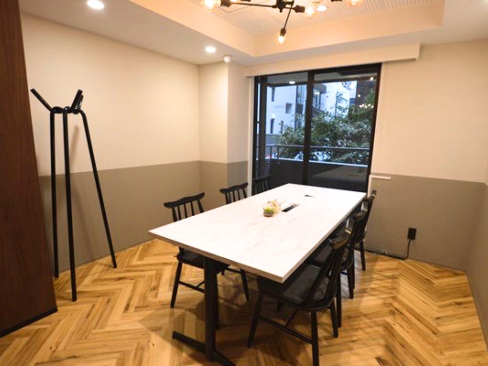 中央区八丁堀のフルセットアップオフィス物件（八丁堀駅徒歩2分、約20坪）