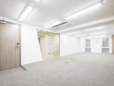 港区東新橋のセットアップオフィス物件(汐留駅徒歩2分、約30坪)