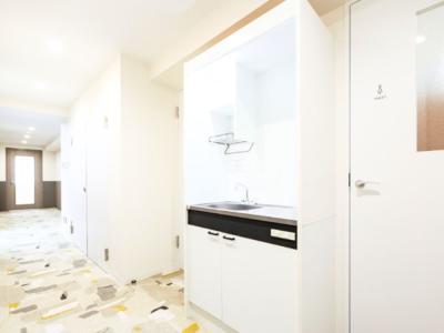 港区東新橋のセットアップオフィス物件(汐留駅徒歩2分、約30坪)