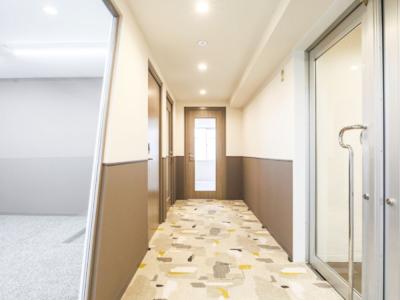 港区東新橋のセットアップオフィス物件(汐留駅徒歩2分、約30坪)