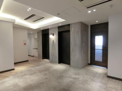 目黒区中目黒のセットアップオフィス物件(中目黒駅徒歩7分、約75坪)