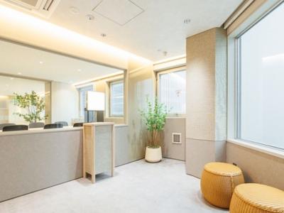 港区芝のフルセットアップオフィス物件（三田駅徒歩2分、約55坪）