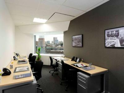 港区港南のオフィス物件（品川駅徒歩3分）