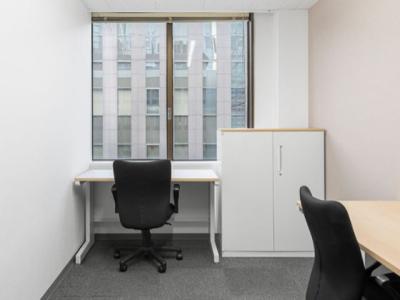 渋谷区千駄ヶ谷のオフィス物件(新宿駅徒歩3分)