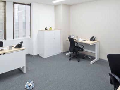 渋谷区千駄ヶ谷のオフィス物件(新宿駅徒歩3分)