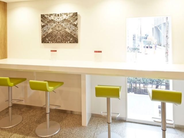 渋谷区千駄ヶ谷のオフィス物件（新宿駅徒歩3分）