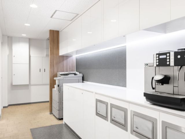 渋谷区千駄ヶ谷のオフィス物件（新宿駅徒歩3分）