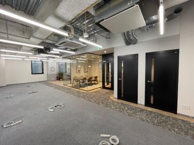港区浜松町のセットアップオフィス物件（浜松町駅徒歩3分、約40坪）