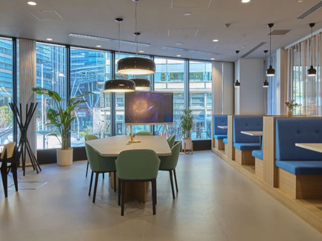 港区六本木のオフィス物件（六本木駅徒歩1分）