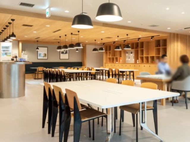 港区港南のオフィス物件（品川駅徒歩3分）