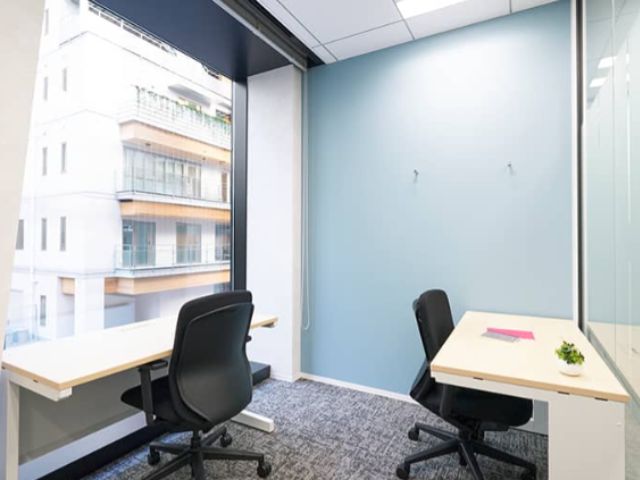 千代田区神田須田町のオフィス物件（岩本町駅徒歩4分）