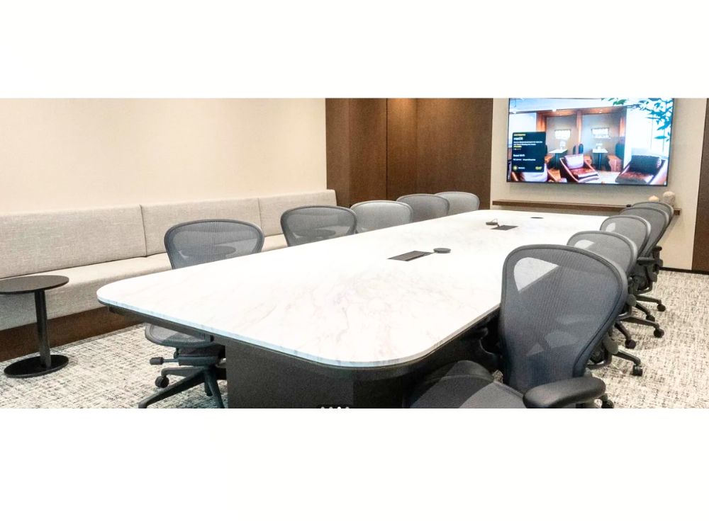 千代田区丸の内のオフィス物件（東京駅徒歩1分）