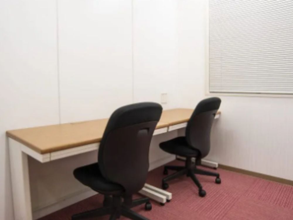 千代田区神田三崎町の2名用オフィス物件（水道橋駅徒歩2分、10坪未満）