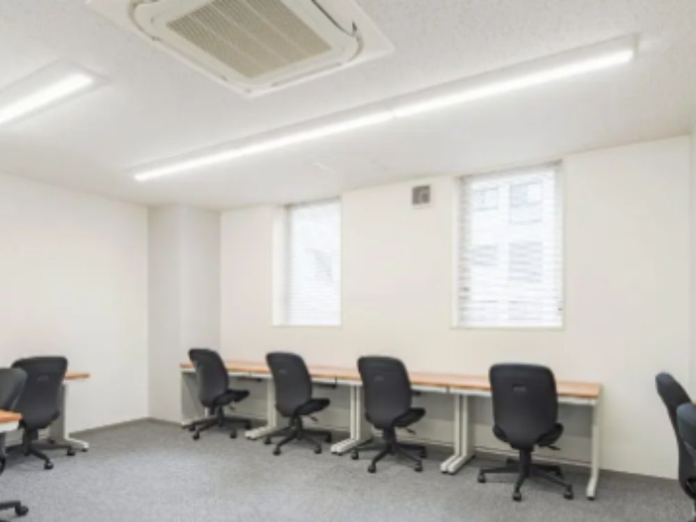 中央区日本橋小舟町の10-12名用オフィス物件（人形町駅徒歩5分、10坪未満）