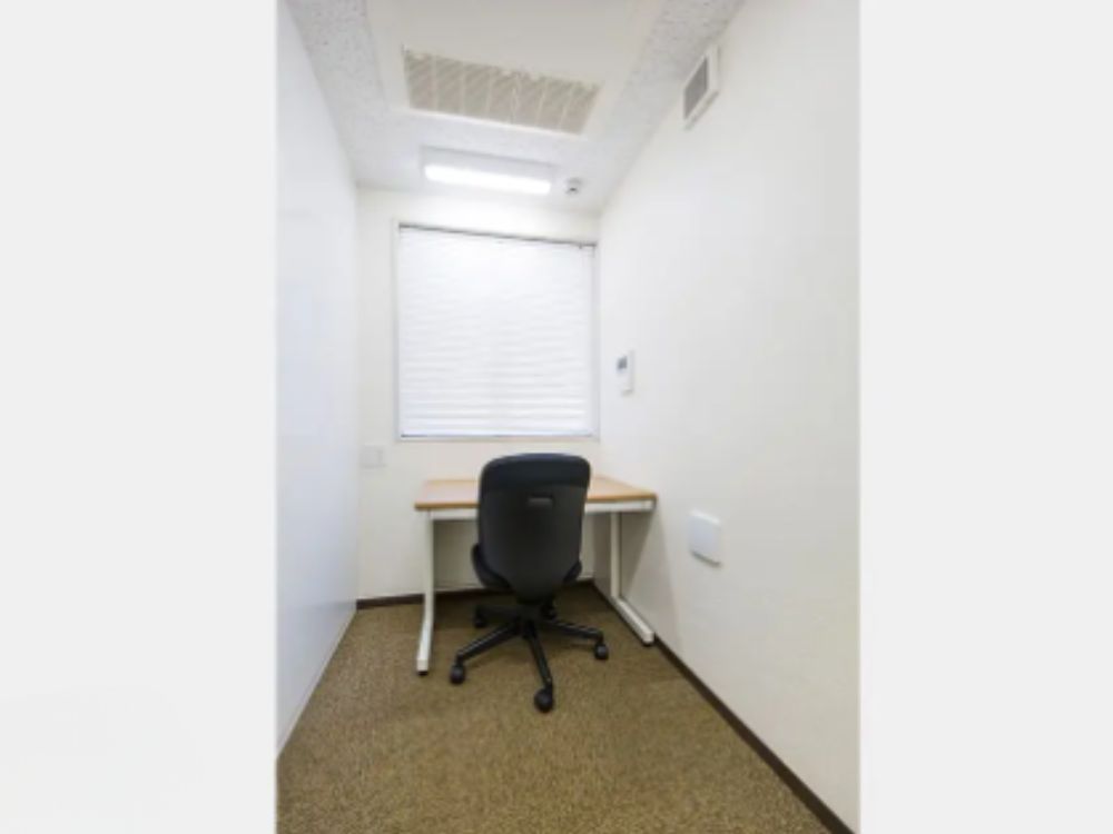 中央区日本橋人形町の1名用オフィス物件（人形町駅徒歩3分、10坪未満）