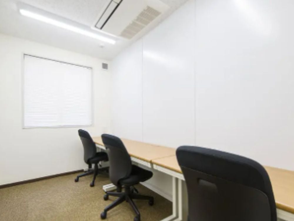 中央区日本橋人形町の2-3名用オフィス物件（人形町駅徒歩3分、10坪未満）