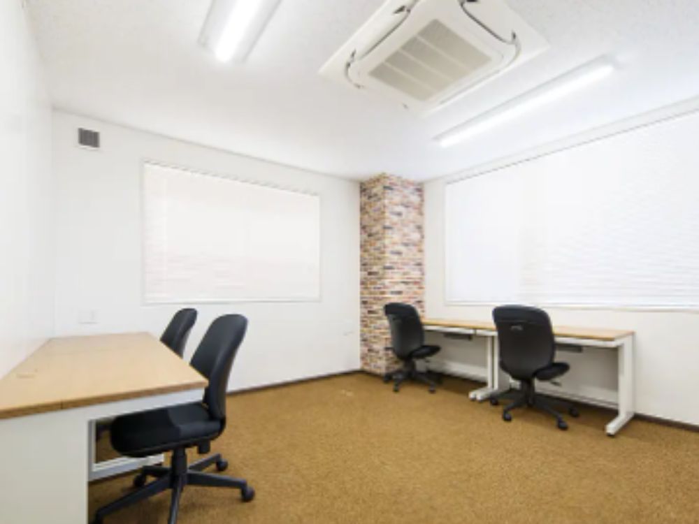 中央区日本橋人形町の4-6名用オフィス物件（人形町駅徒歩3分、10坪未満）