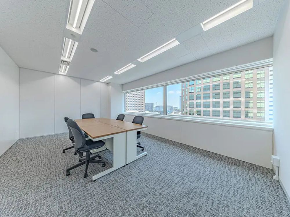 品川区東品川の10-12名用オフィス物件（天王洲アイル駅徒歩1分、10坪未満）