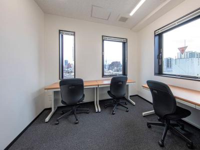 文京区本郷の4-6名用オフィス物件(春日駅徒歩1分、10坪未満)