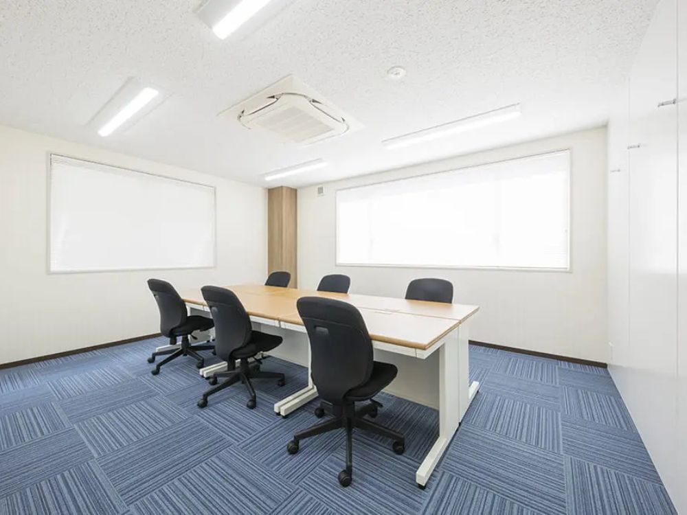 渋谷区代々木の11名用オフィス物件（代々木駅徒歩2分、1坪未満）