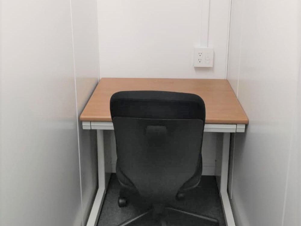 港区三田の1名用オフィス物件（赤羽橋駅徒歩4分、10坪未満）