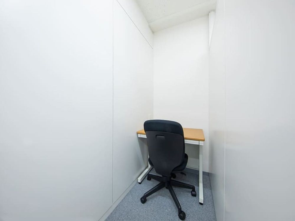 港区浜松町の1名用オフィス物件（浜松町駅徒歩3分、10坪未満）