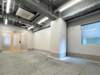 千代田区神田須田町の10名用オフィス物件(神田駅徒歩3分、10坪未満)