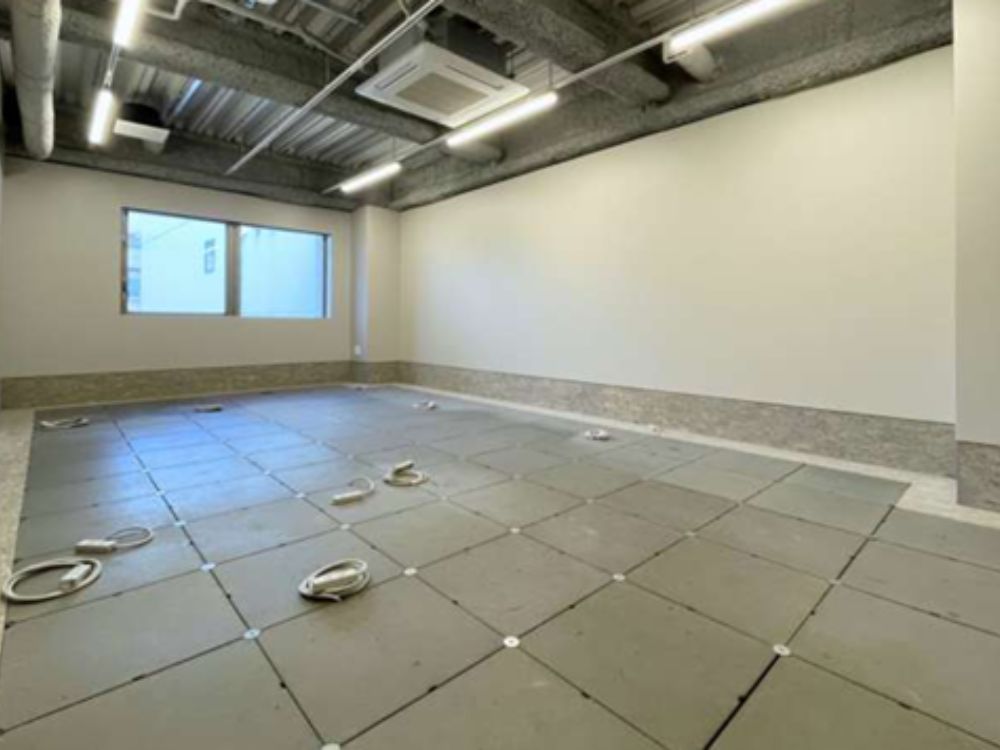 千代田区神田須田町の12名用オフィス物件（神田駅徒歩3分、10坪未満）