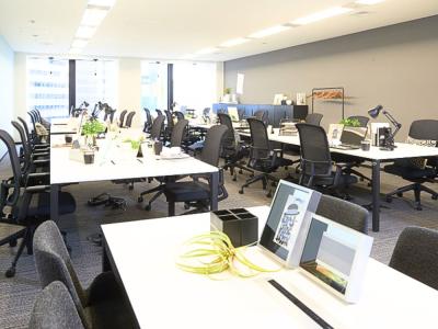 新宿区西新宿のオフィス物件（都庁前駅徒歩1分）